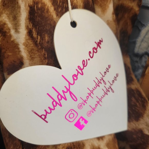 GIRAFFE PRINT MINI FLOWY DRESS WITH STATEMRNT SLEEVES - Picture 7 of 8